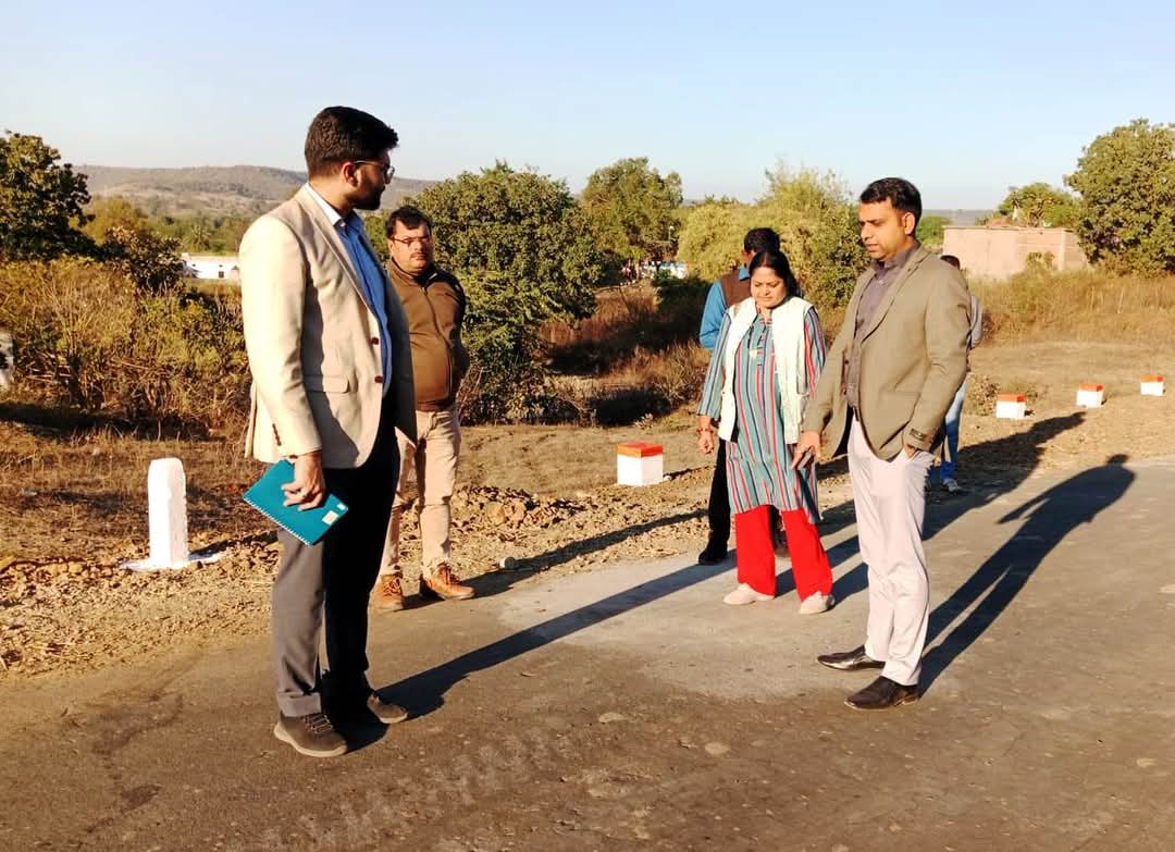 Collector inspecting the substandard Jantipur-Kondra road under PM Gramin Sadak Yojana