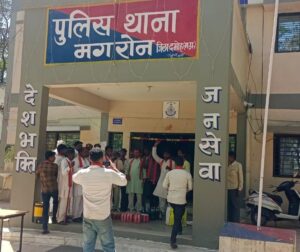 Magron Police confiscates illegal liquor from Bundeli Dhaba on a dry day