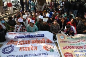 Contract health workers protesting during hunger strike in Madhya Pradesh