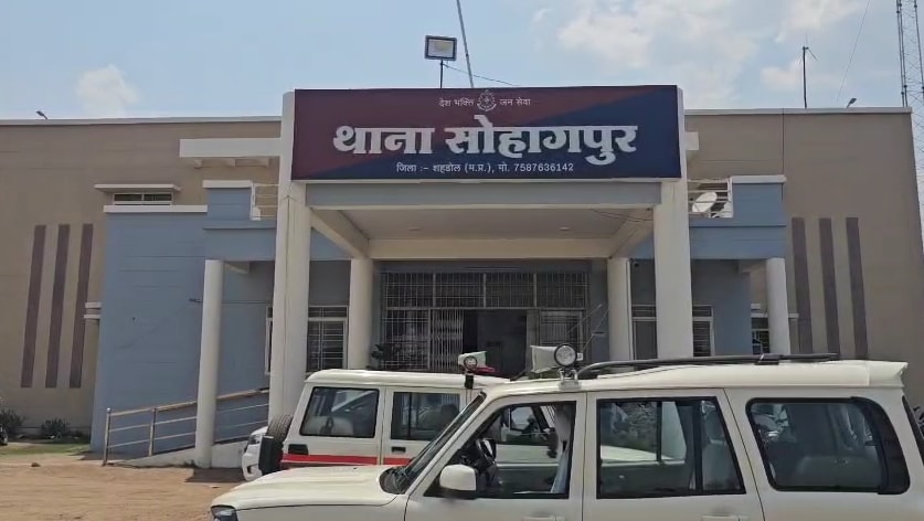 Shahdol doctor and police clash during late-night incident at hospital area