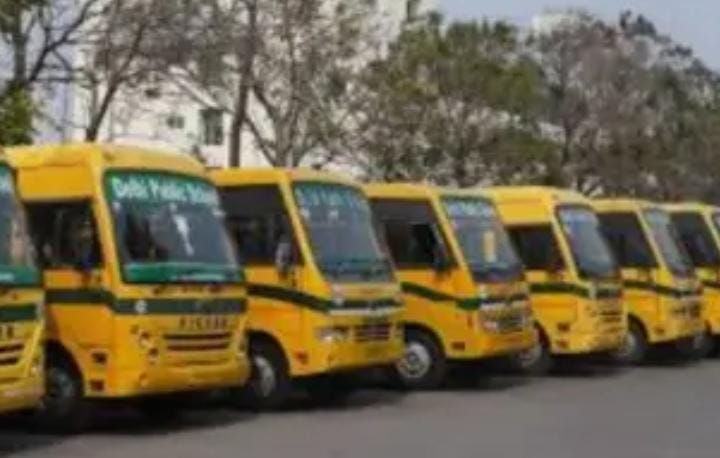 School buses in Katni without fire extinguishers or safety equipment during RTO inspection – mpsamwad.com