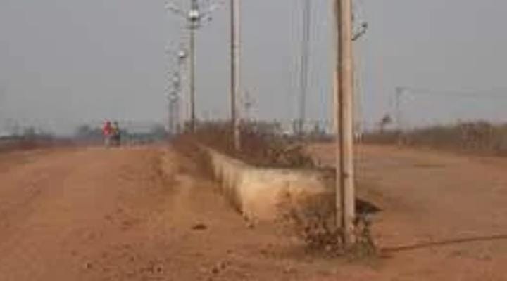 Illegal land encroachment in Katni Transport Nagar involving municipal and revenue officials