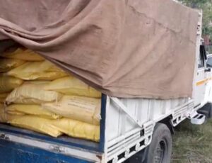 Illegal urea transport busted in Khandwa by police and agriculture department - mpsamwad.com