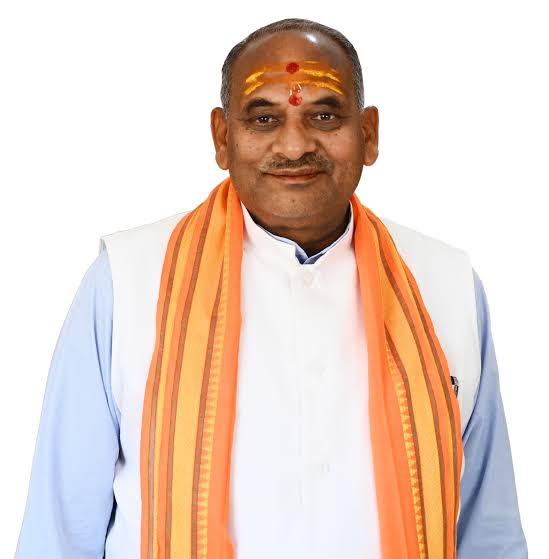 Shashank Bhargav accuses government of industrial land scam and encroachment in Vidisha