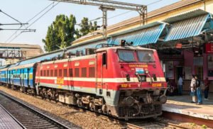 CAG report reveals sanitation and water crisis in Indian Railways with over one lakh complaints about toilets and passenger facilities