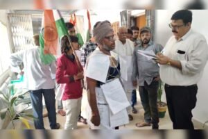 Villagers protest in Raisen public hearing demanding Jamania school reconstruction