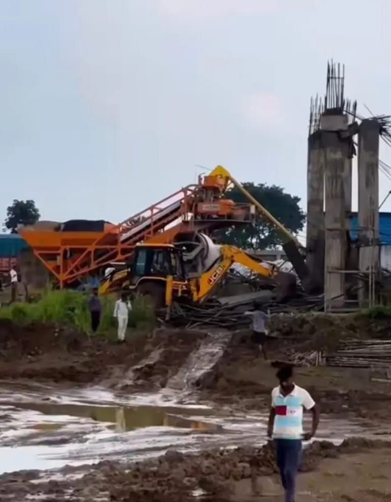 Collapsed slab of CM Rise School in Seoni injures 10 laborers, raises corruption and safety concerns