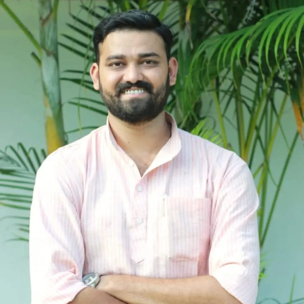 Players protest after only trophies given instead of prize money at MP Sansad Sports Festival