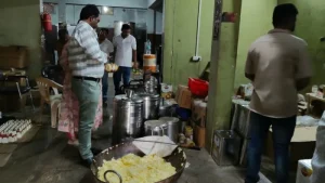 विदिशा श्याम डेयरी में Food Safety की कार्रवाई — घी में वेजिटेबल फैट मिलने पर 750 किलो जब्त, FSSAI लाइसेंस उल्लंघन