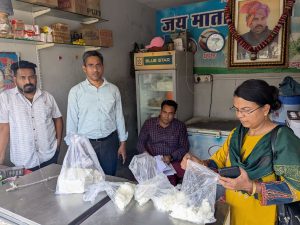 Food Safety Department inspection at hotels and restaurants in Dhar Madhya Pradesh