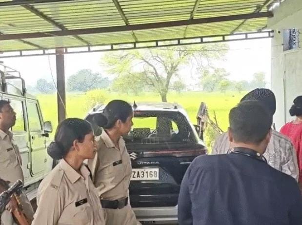 Balaghat EOW raid at cooperative society manager Vilas Chaure's residence over alleged disproportionate assets